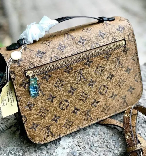 Louis Vuitton Monogram Pochette Metis - Brown Crossbody Bags, Handbags -  LOU801122