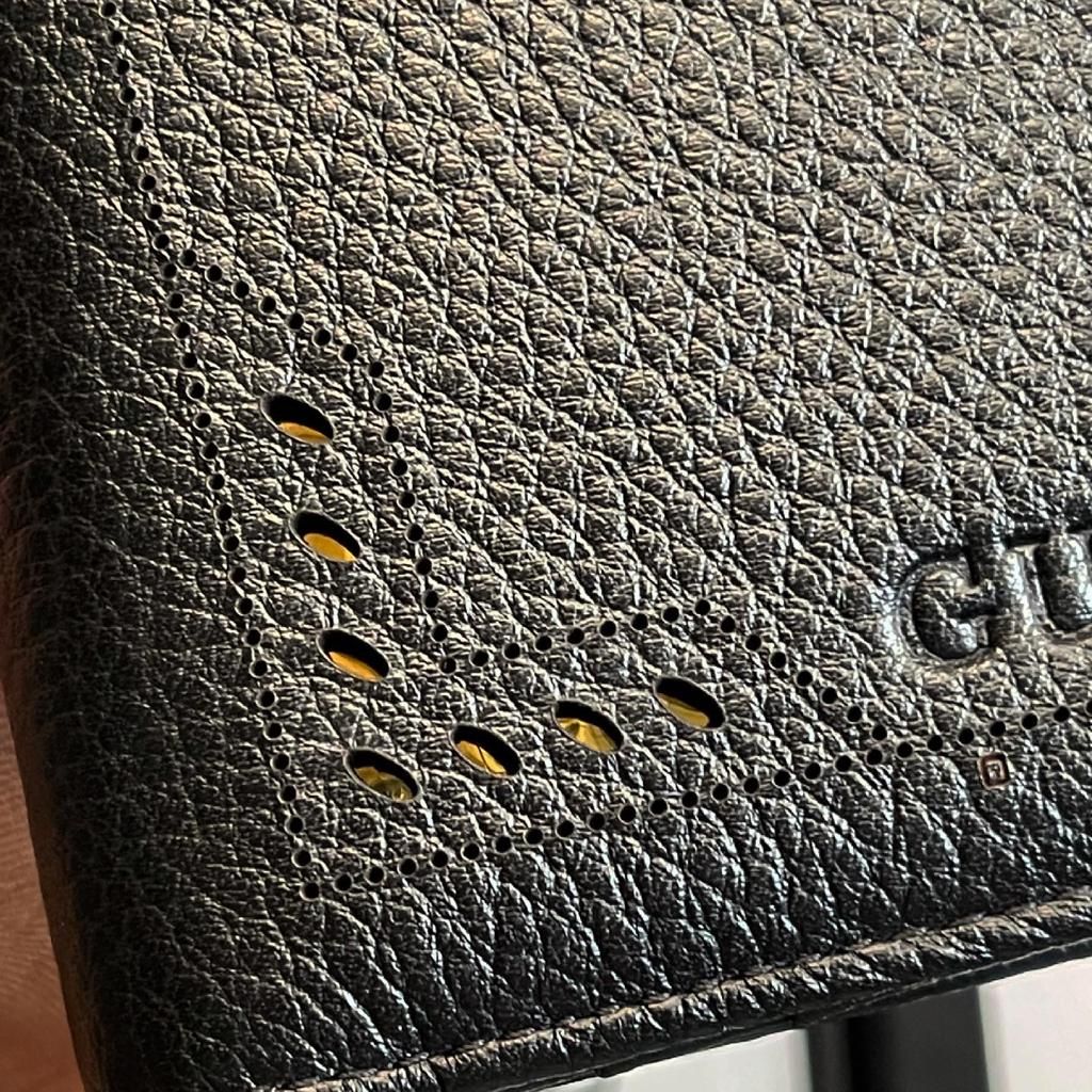 WhatsApp-Image-2021-06-25-at-19.43.43-2-ab783e6f Gucci Zinc Hole Leather Black Color Long Wallet