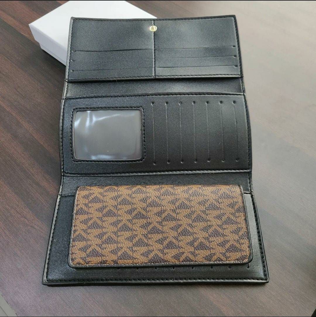 WhatsApp-Image-2022-03-28-at-7.16.30-PM-1-779a1d70 Michael kors Coffee Three Fold Monogram Wallet