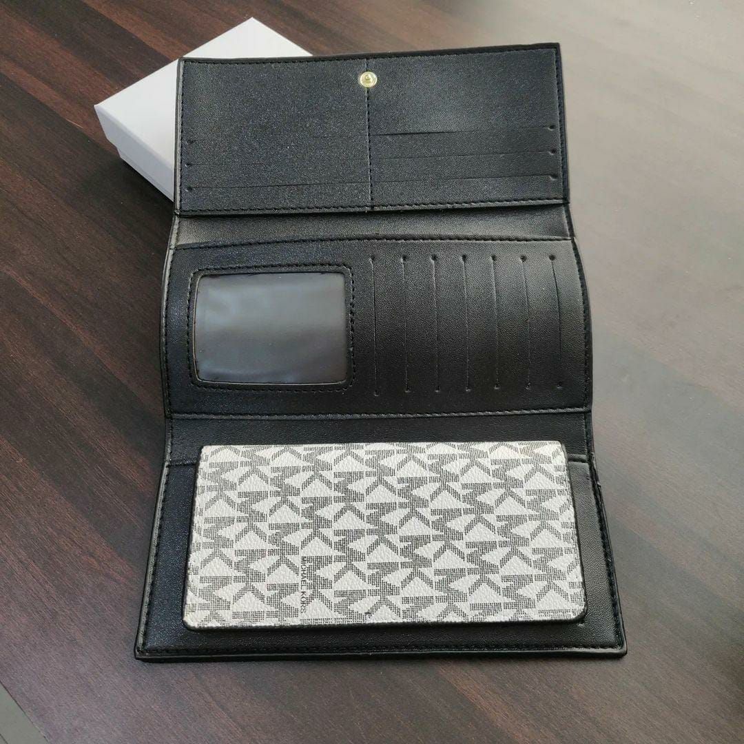 Michael kors White Three Fold Monogram Wallet