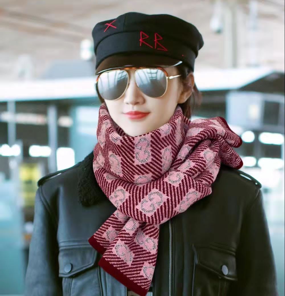 Gucci Pink Unisex Muffler