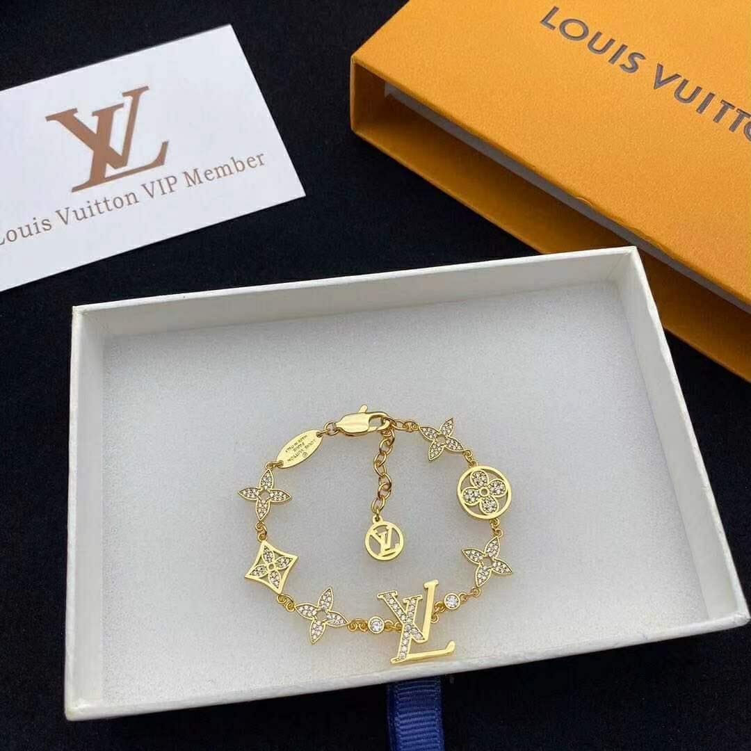 Louis Vuitton Petit Bracelet