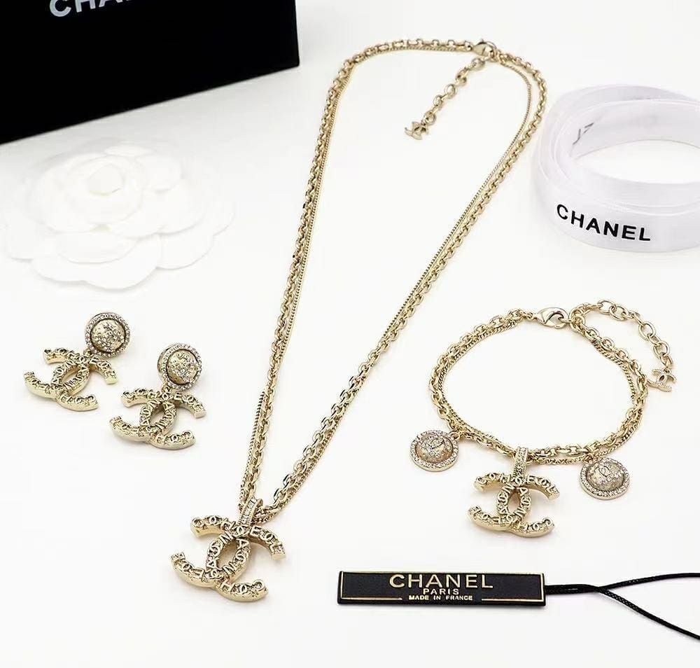 WhatsApp Image 2022-07-01 at 12.49.23 AM Chanel Antique Design Jewellery Set