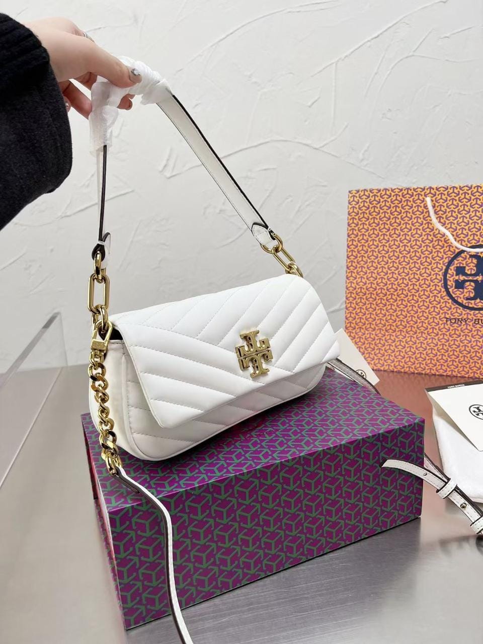 Tory Burch Small Kira Chevron White Convertible Shoulder And Sling Bag(With Box)