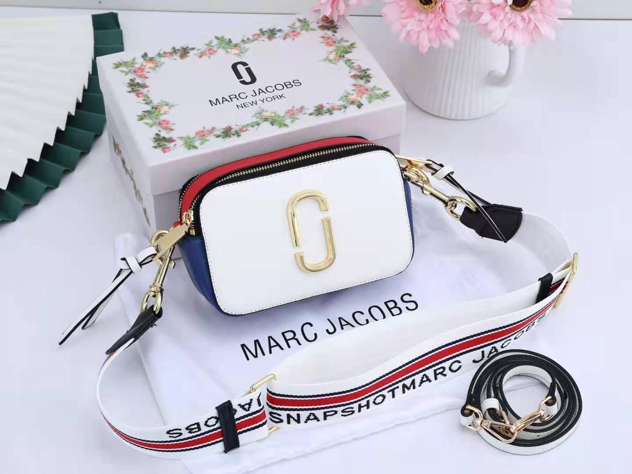WhatsApp Image 2022-11-22 at 19.44.46 (1) Marc Jacobs White The Snap Shot Camera Sling Bag (With Box)