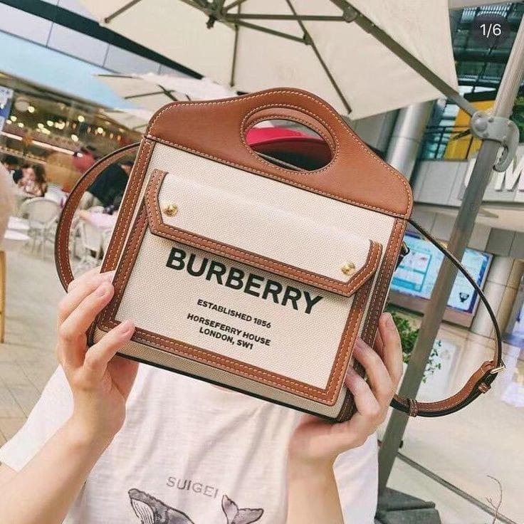 Burberry Horseferry Pocket Bag (With Box)