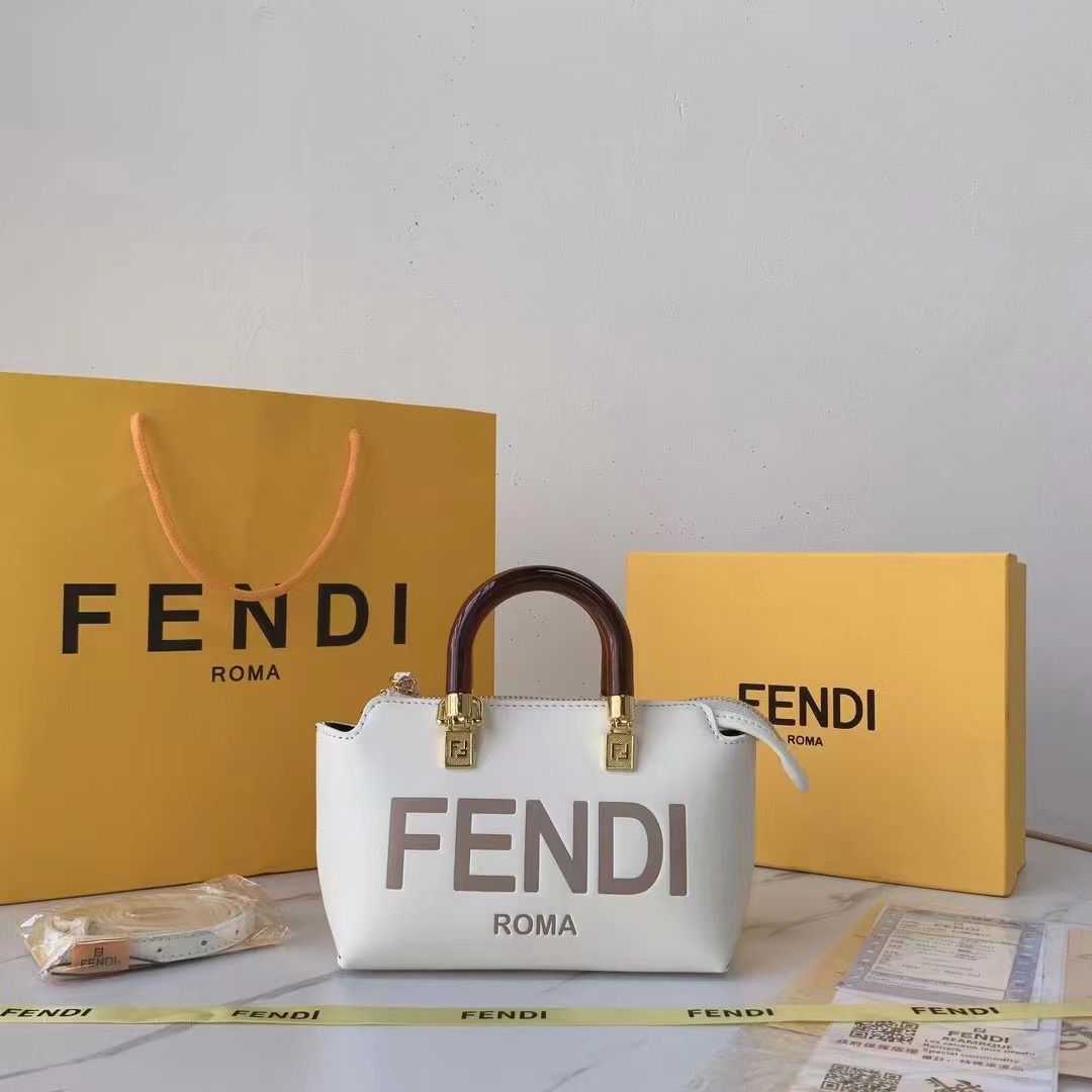 WhatsApp Image 2022-12-23 at 11.38.18 PM Fendi Roma By the way White Sling Bag (With Box)