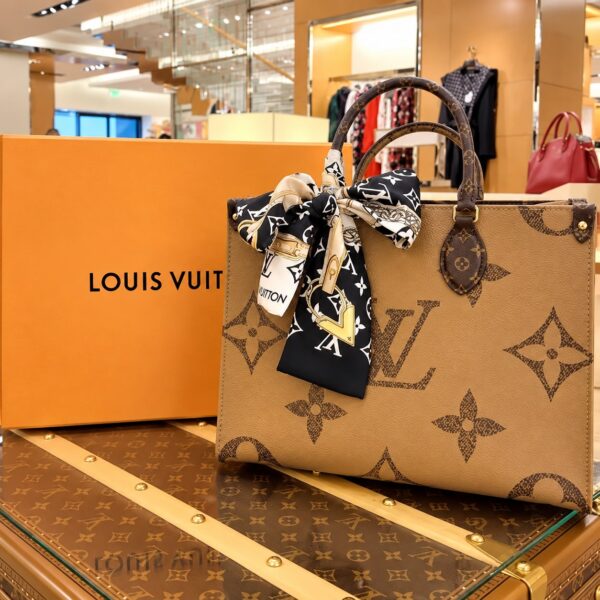 Louis Vuitton On The Go GM Monogram Premium Hand Bag (With Double Box)