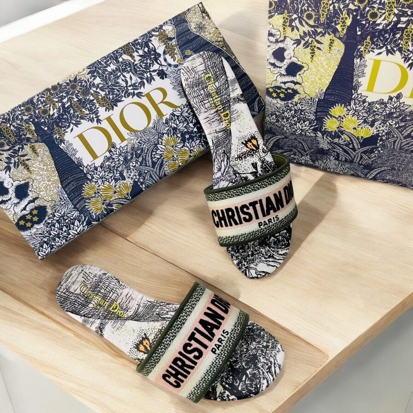 Christian Dior Leaf Jungle Dway Slide