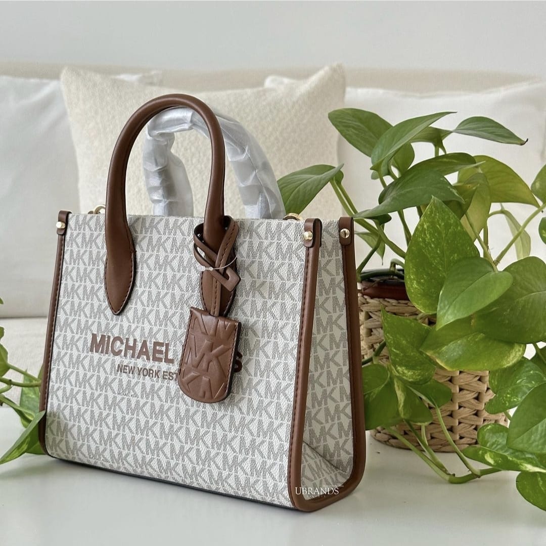 Michael Kors Summer On the Go White Tote