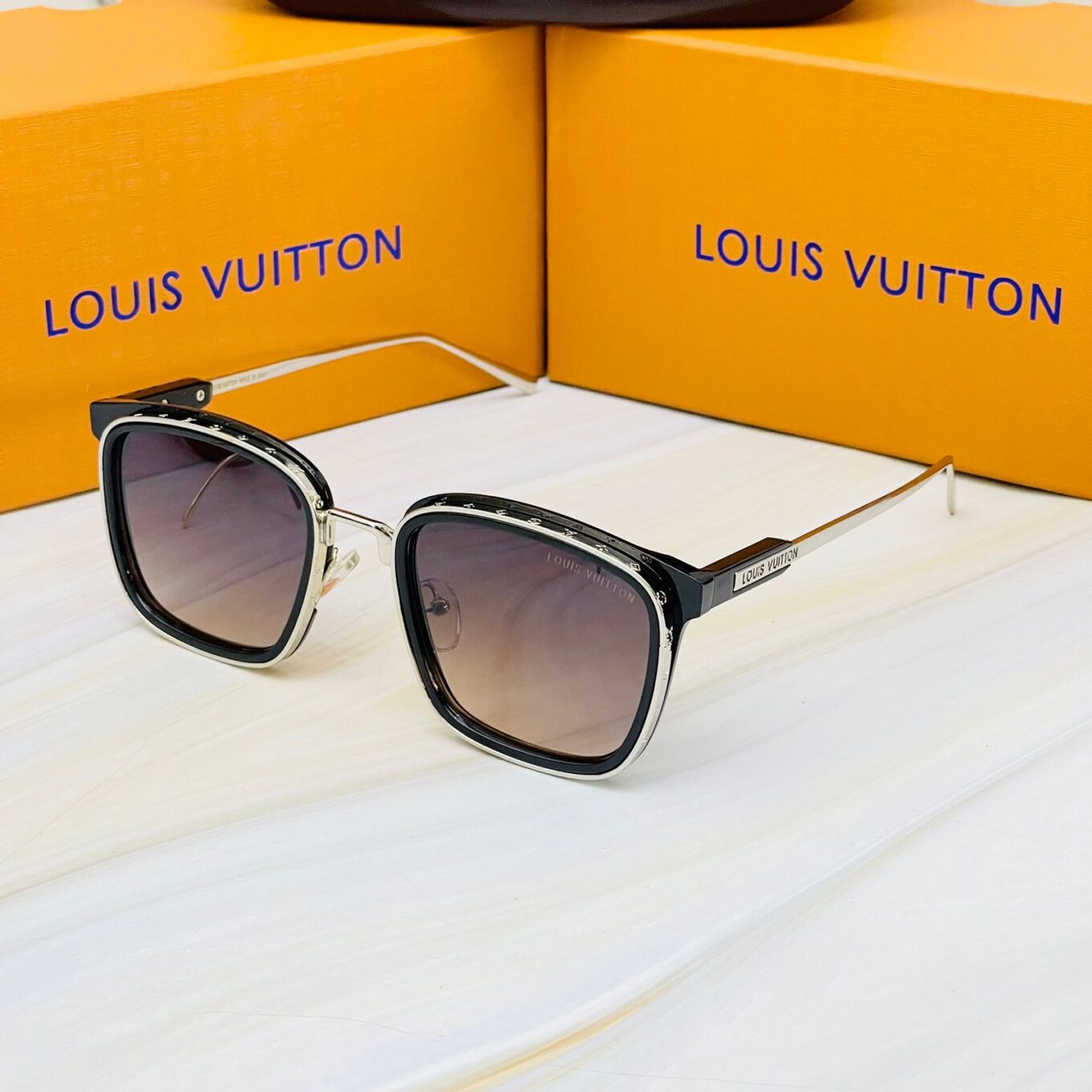 Buy LOUIS VUITTON SUNGLASS FOR HIM Online
