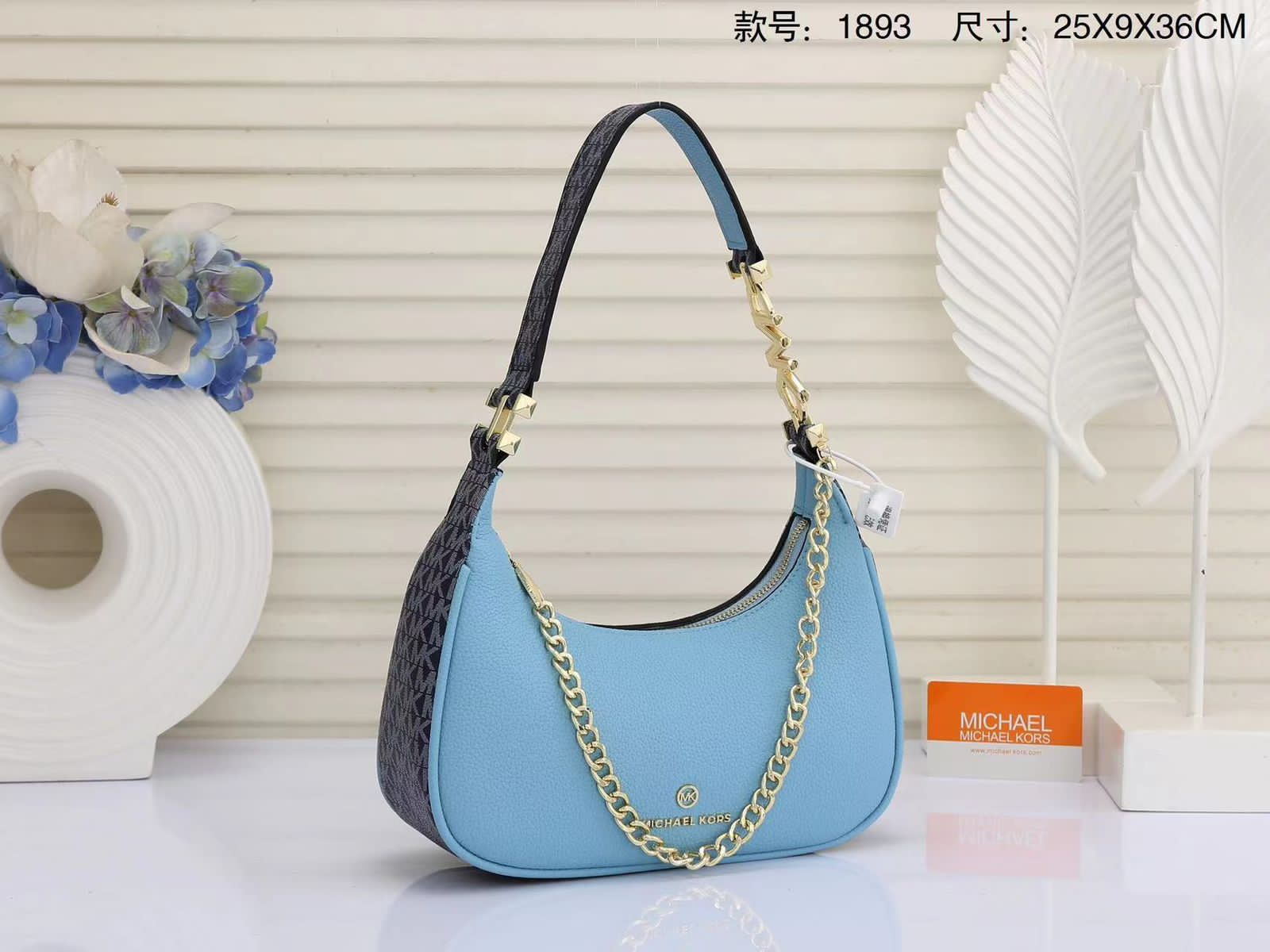 MICHAEL KORS PIPER BLUE SHOULDER BAG (WITH BOX)