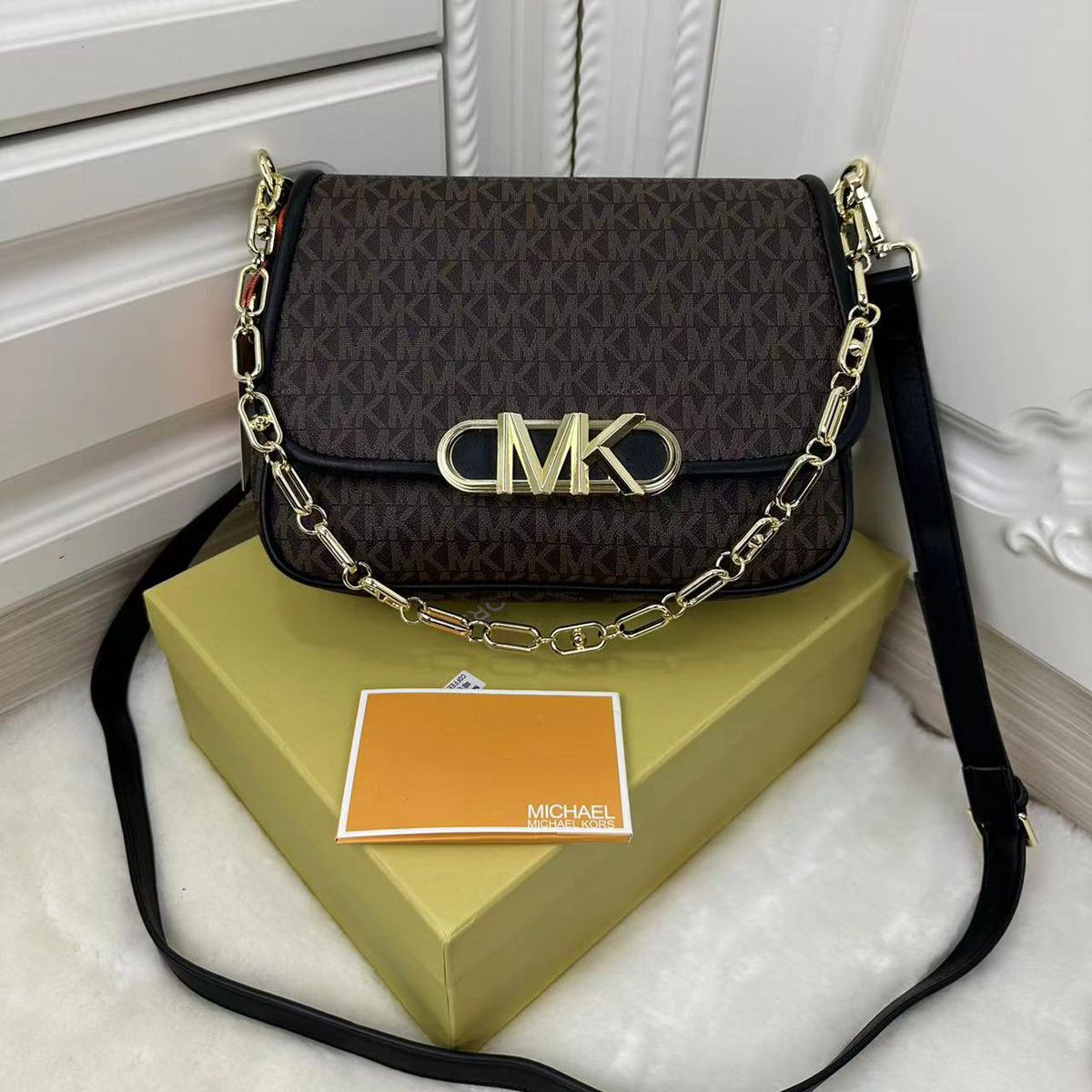 MICHAEL KORS PARKER COFFEE BLACK CROSSBODY SLING BAG