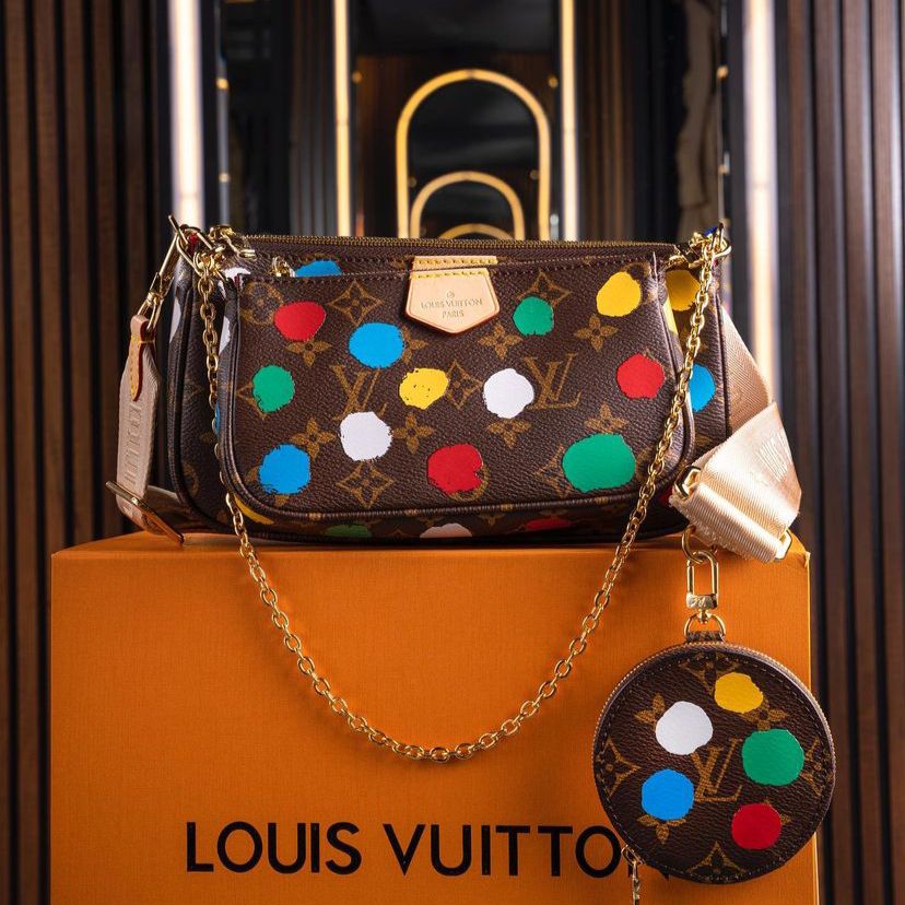 Louis Vuitton x Yayoi Kusama Multi Pochette Accessoires Black