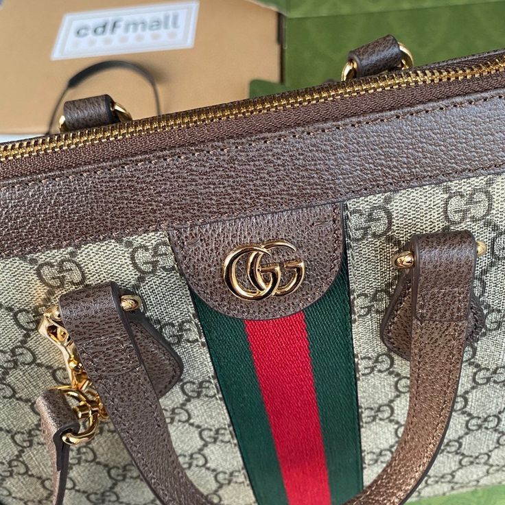 Gucci Premium GG Supreme Ophidia Medium Handbag