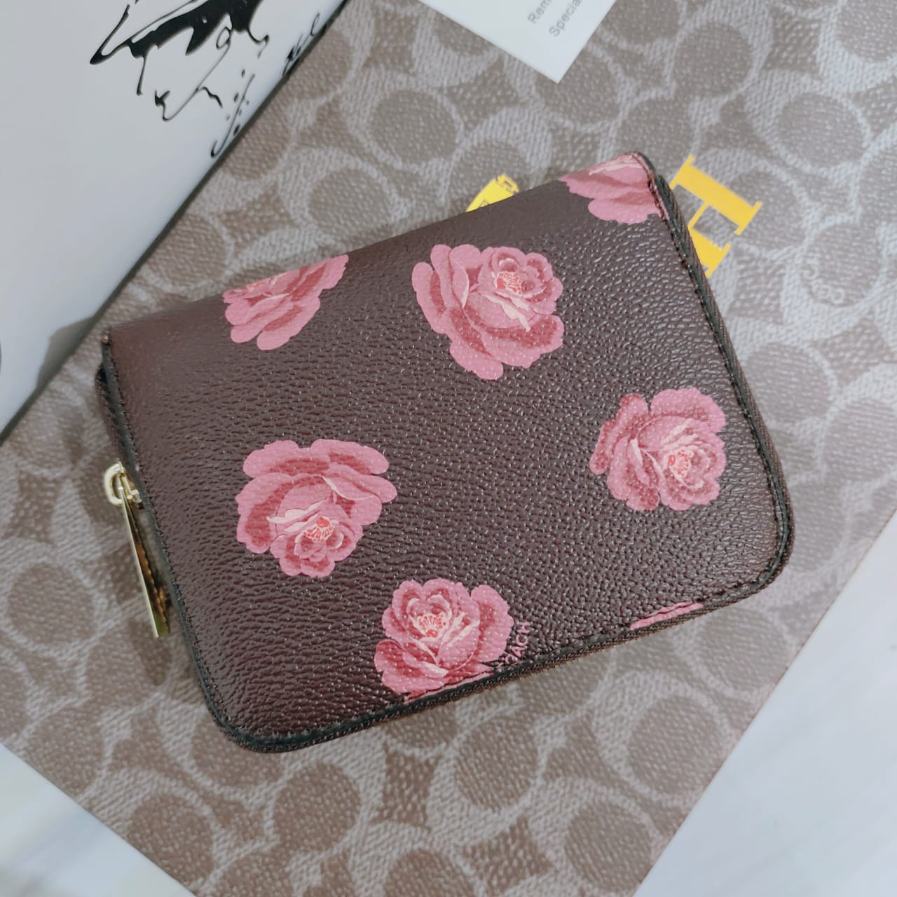Coach Flower Half Zipper Wallet