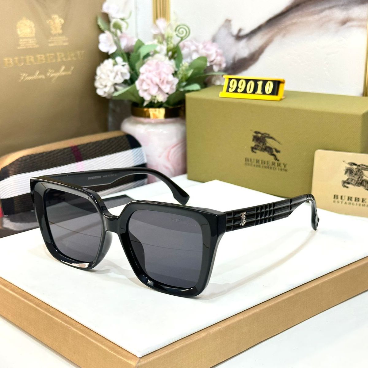 Burberry Wayfarer Women’s Sunglass