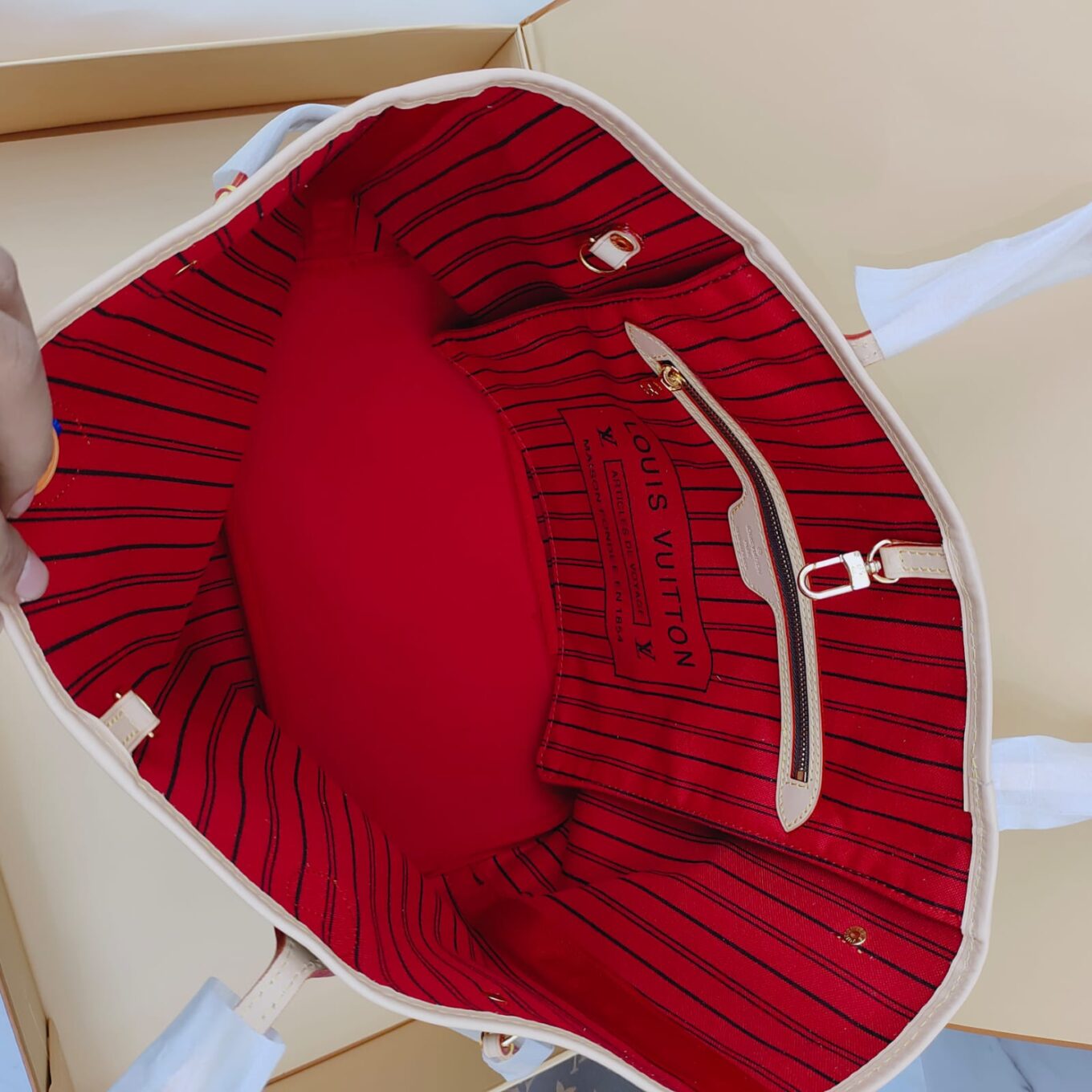 Louis Vuitton Neverfull Red Interior Premium Double Box Tote Bag (With Box)