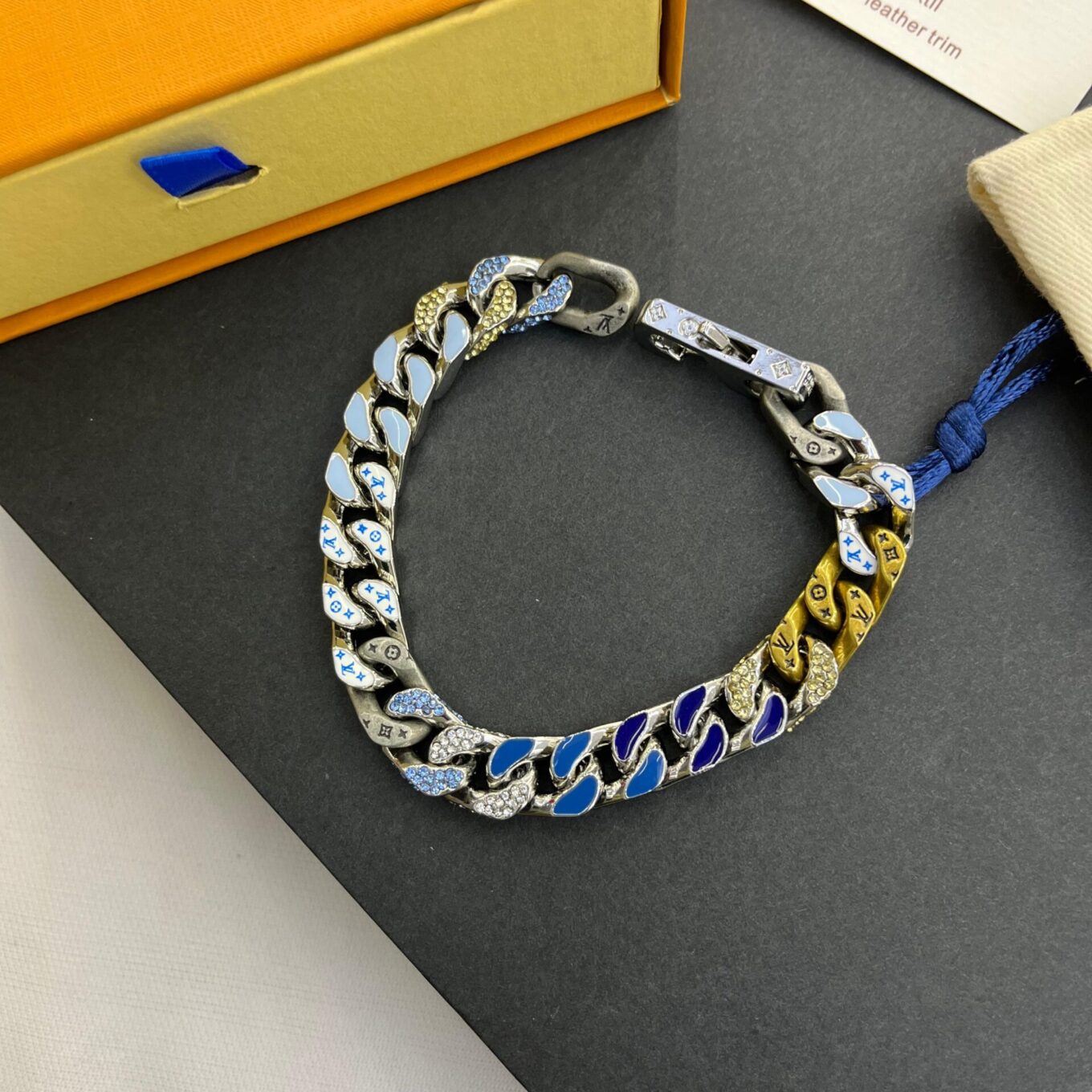 WhatsApp Image 2023-11-09 at 12.51.15_fcfe59b3 Louis Vuitton Paradise Bracelet