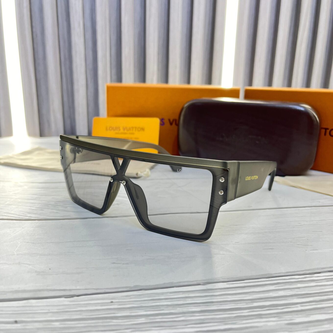 Buy Louis Vuitton Evidence Sunglass For Men Online