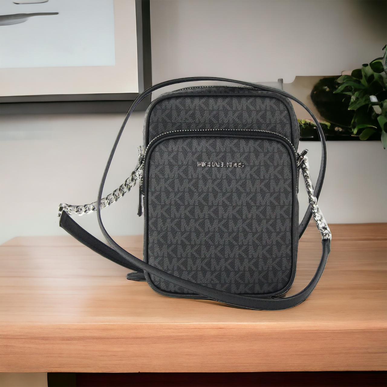 Michael Kors Jetset Medium Black Travel Bag (With Box)