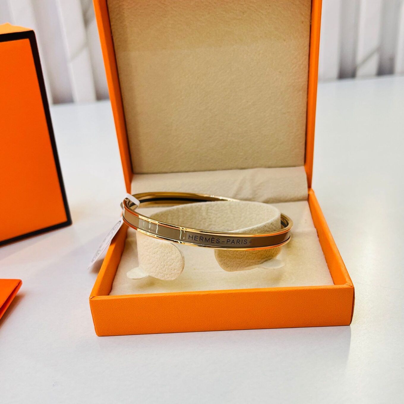 Hermes Grey Metal Premium Quality Bracelet