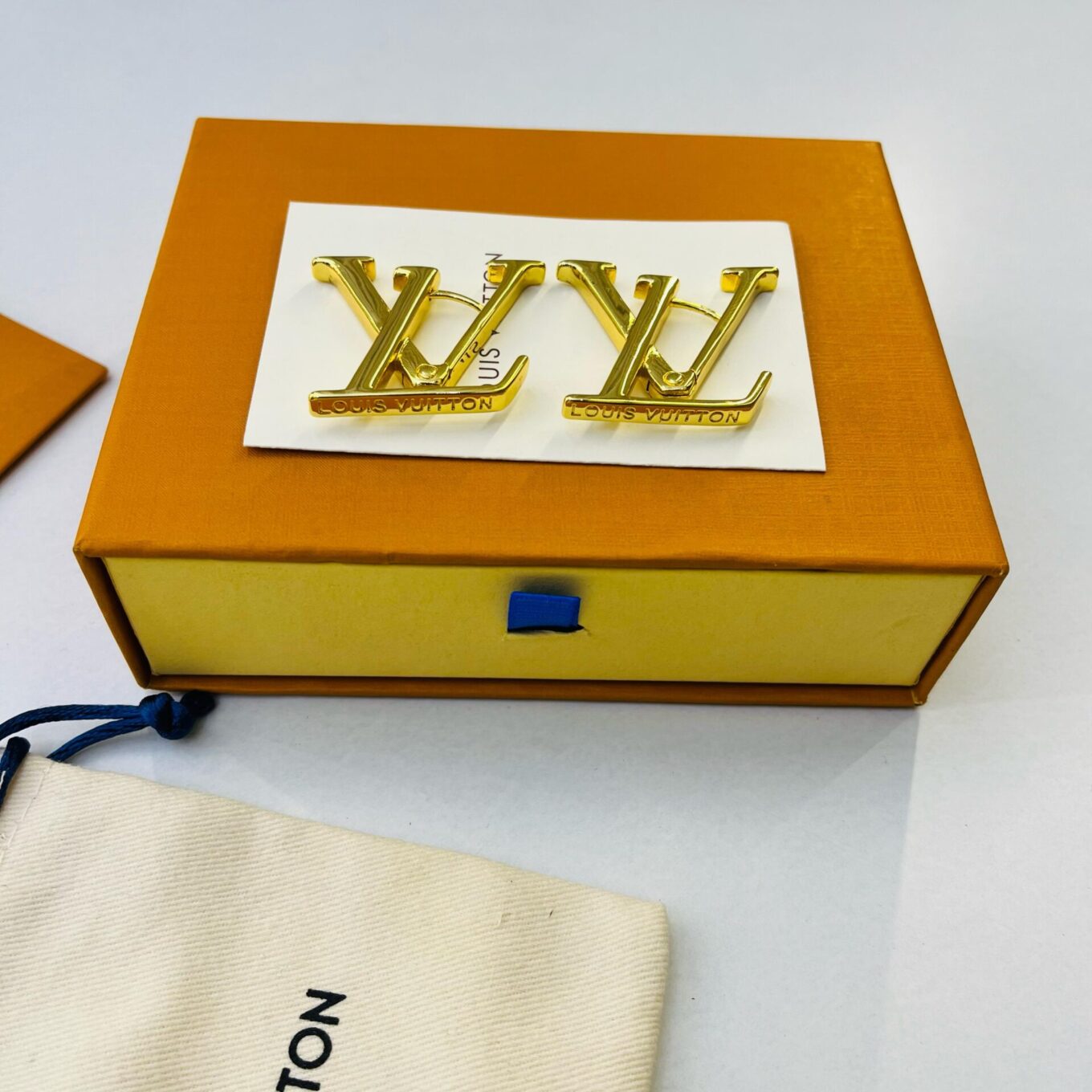 WhatsApp Image 2024-03-09 at 18.39.29_f97d8ce7 Louis Vuitton Abloh Earring