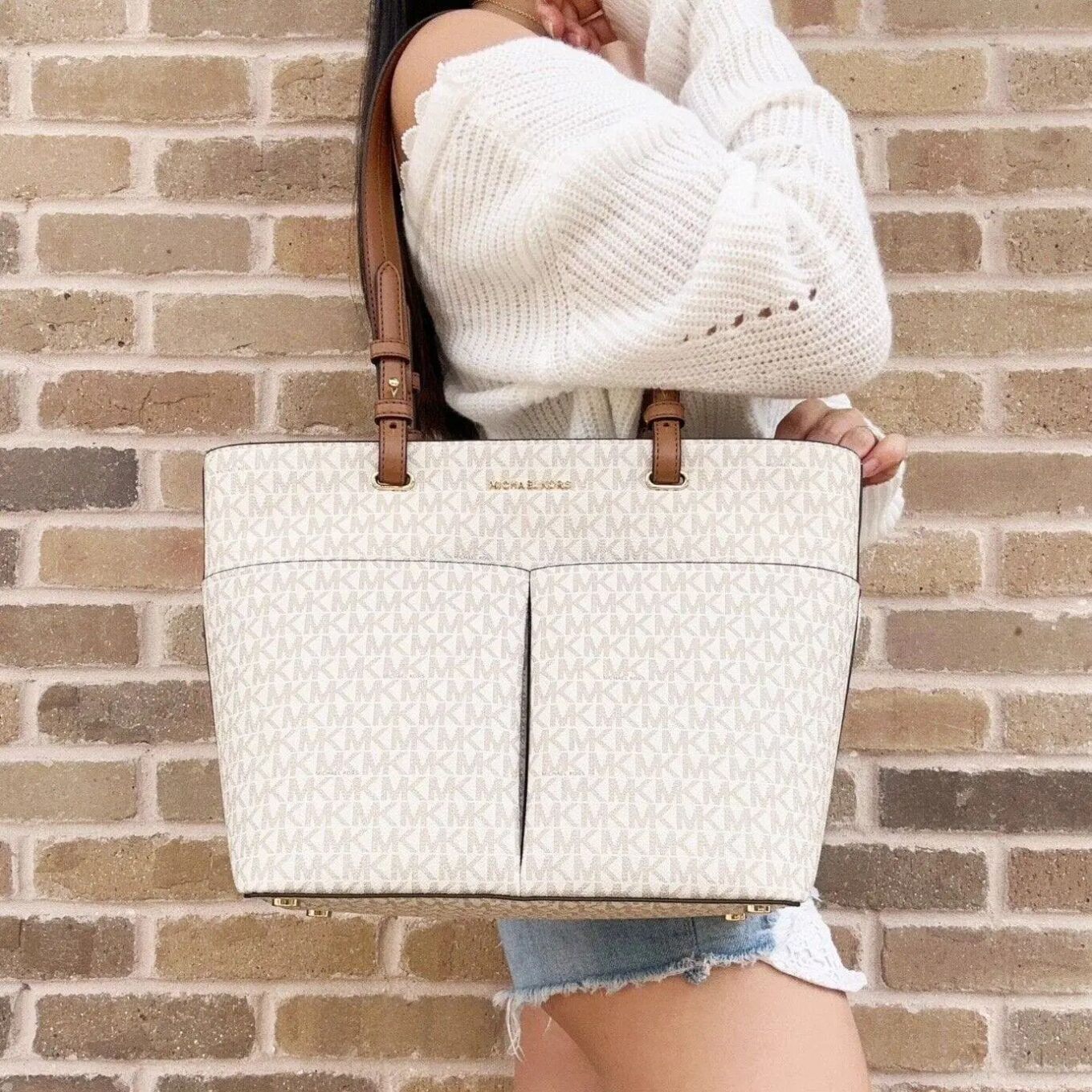 WhatsApp Image 2024-04-25 at 11.44.58 AM Michael Kors Bedford Beige Brown Tote Bag