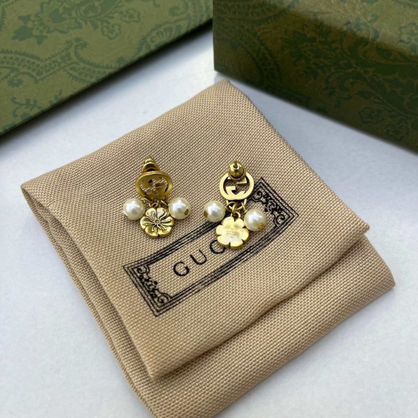 Gucci GG Flower Pearl Earring