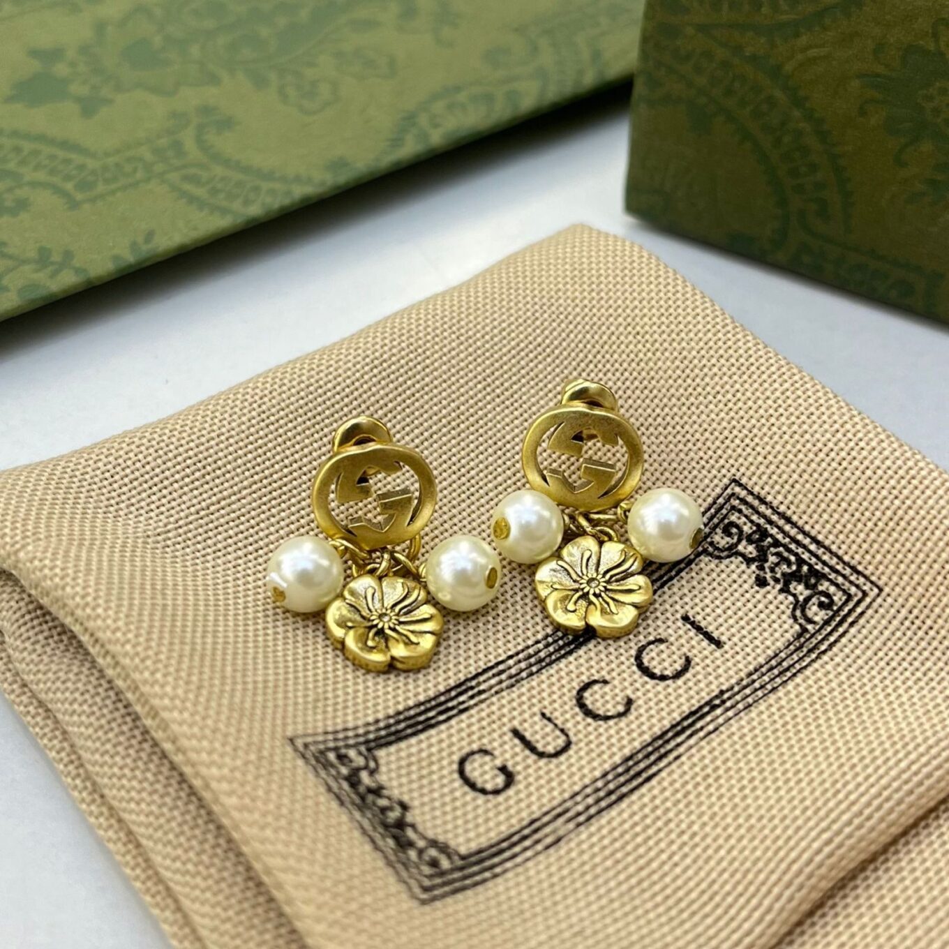 Gucci GG Flower Pearl Earring