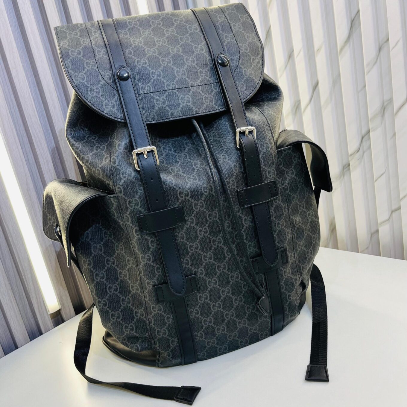 Gucci black Color Travelling Backpack