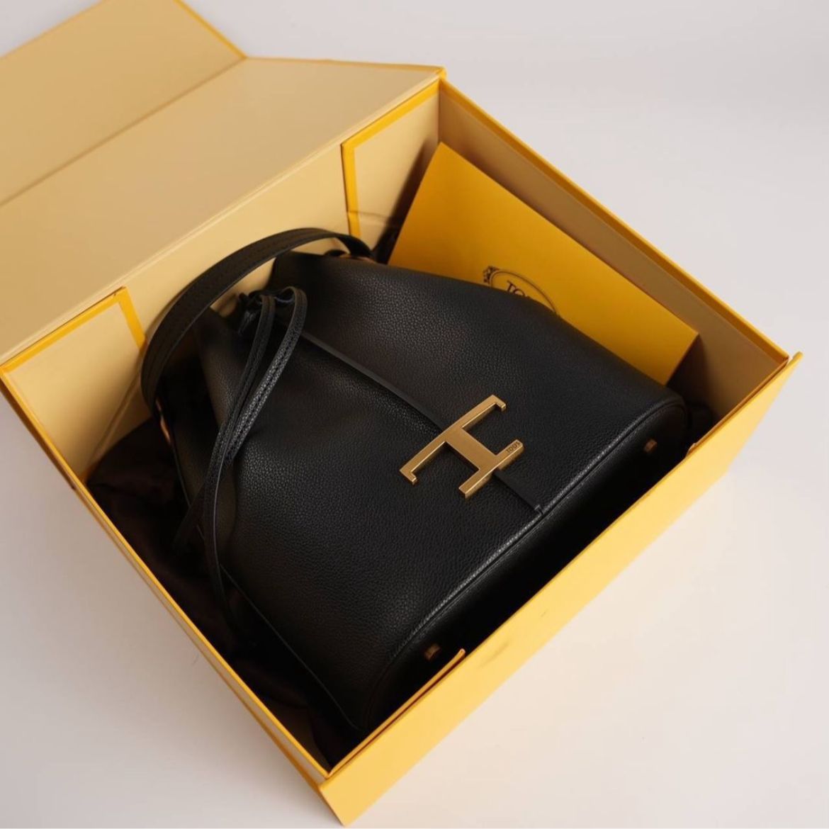 Tods T-Timeless Black Bucket Leather Bag Premium Quality (With Box)