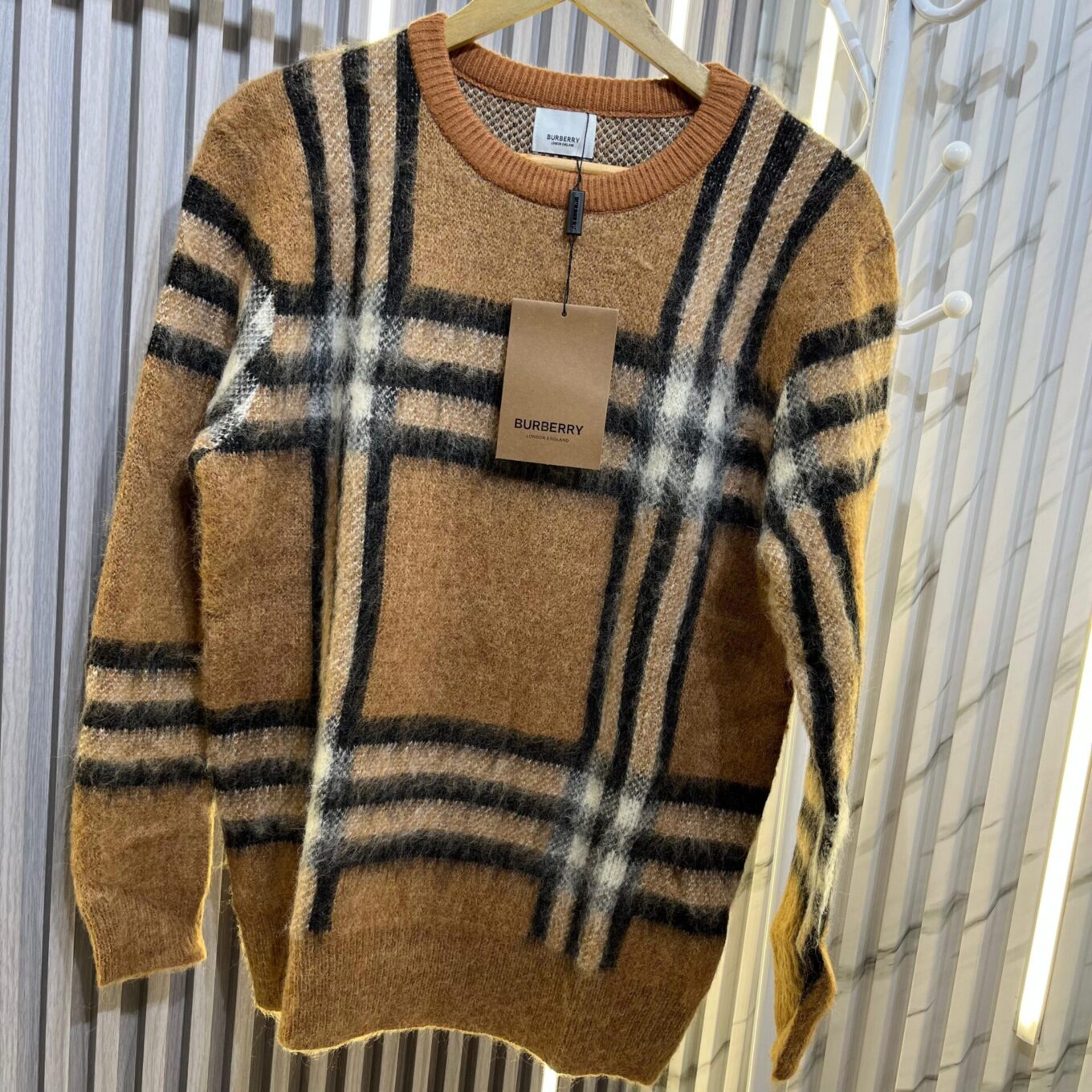 Burberry Signature Men’s Sweater