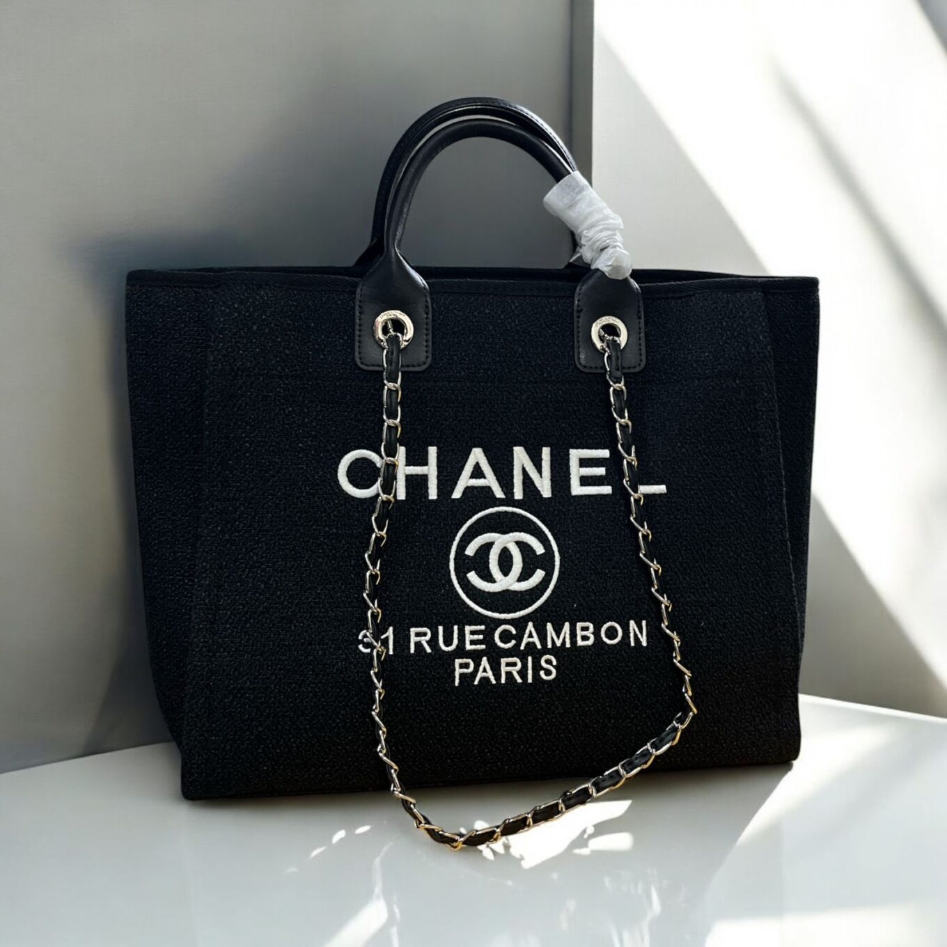 WhatsApp Image 2024-11-15 at 17.18.13 Chanel 31 Rue Cambon Black Tote