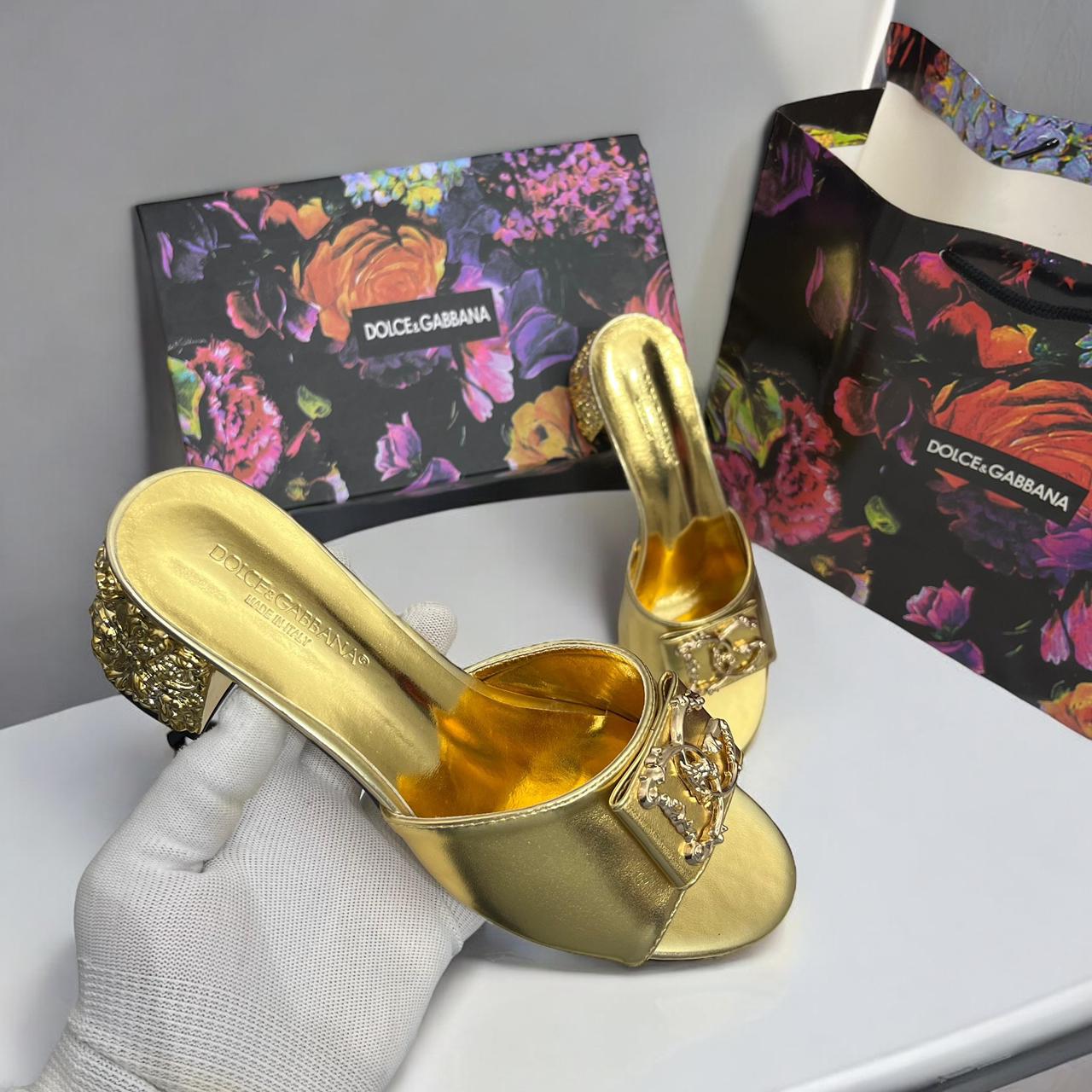 WhatsApp Image 2024-12-02 at 7.03.58 PM Dolce and Gabbana logo Golden Pump Heel
