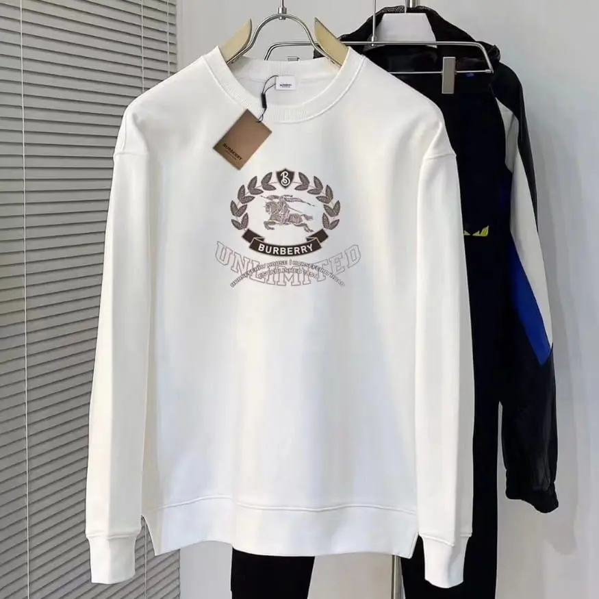 WhatsApp-Image-2025-01-04-at-3.24.12-PM Burberry Unlimited White Sweatshirt