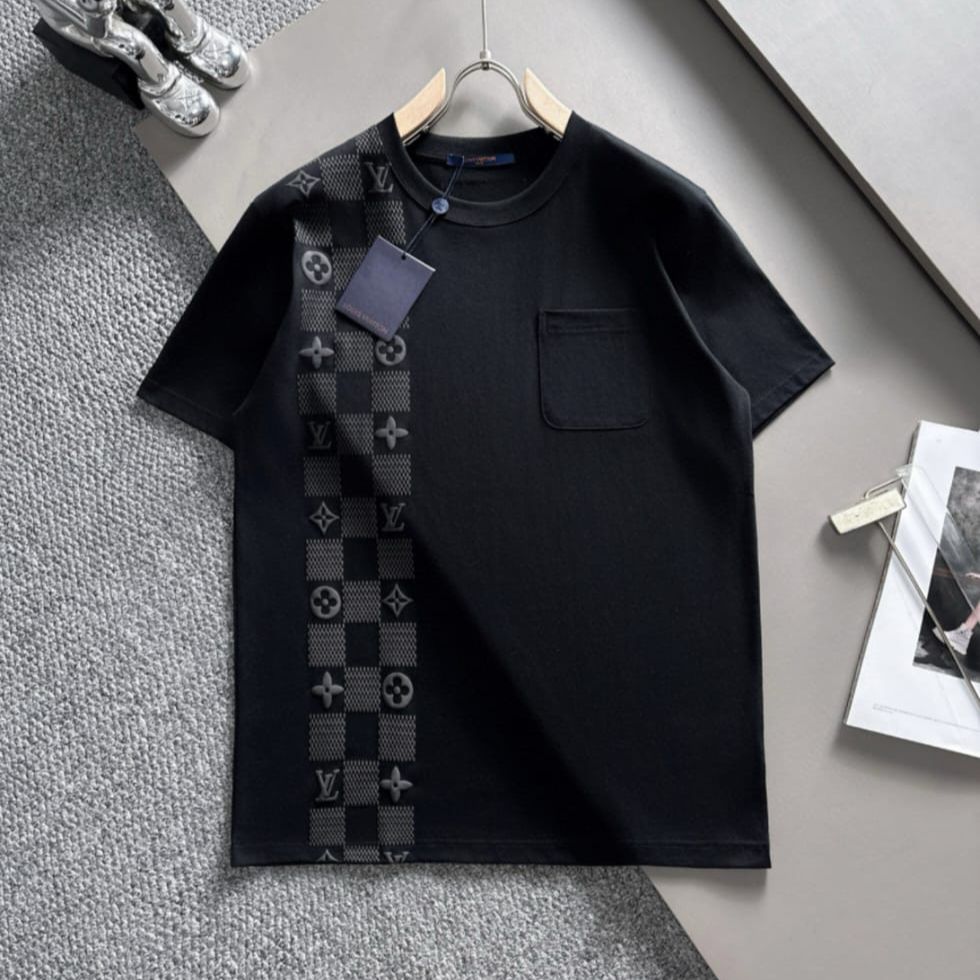 Louis Vuitton Monogram Black Tshirt