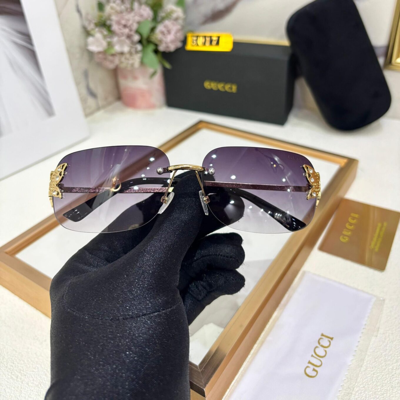 Gucci Butterfly Sunglass For Women