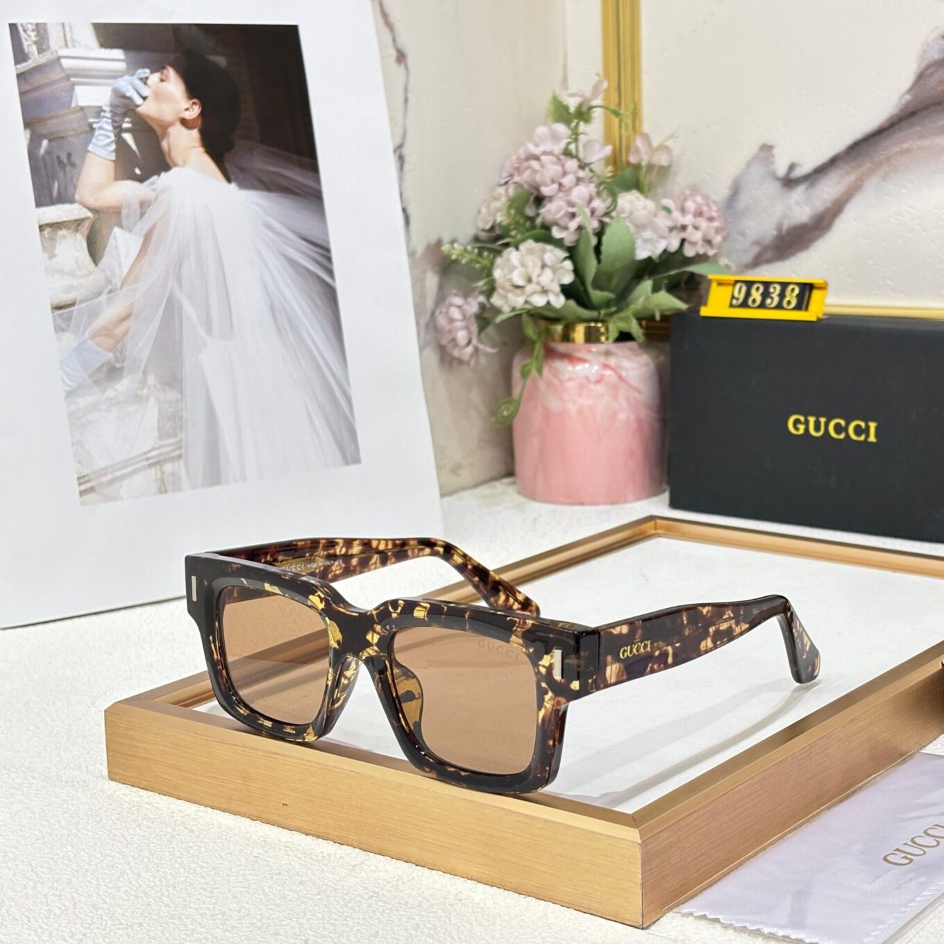 Gucci Women Wayfarer