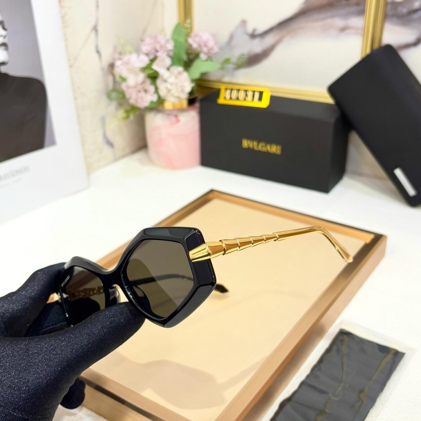 WhatsApp Image 2025-02-20 at 9.37.55 PM (1) Bvlgari Women Premium Sunglass