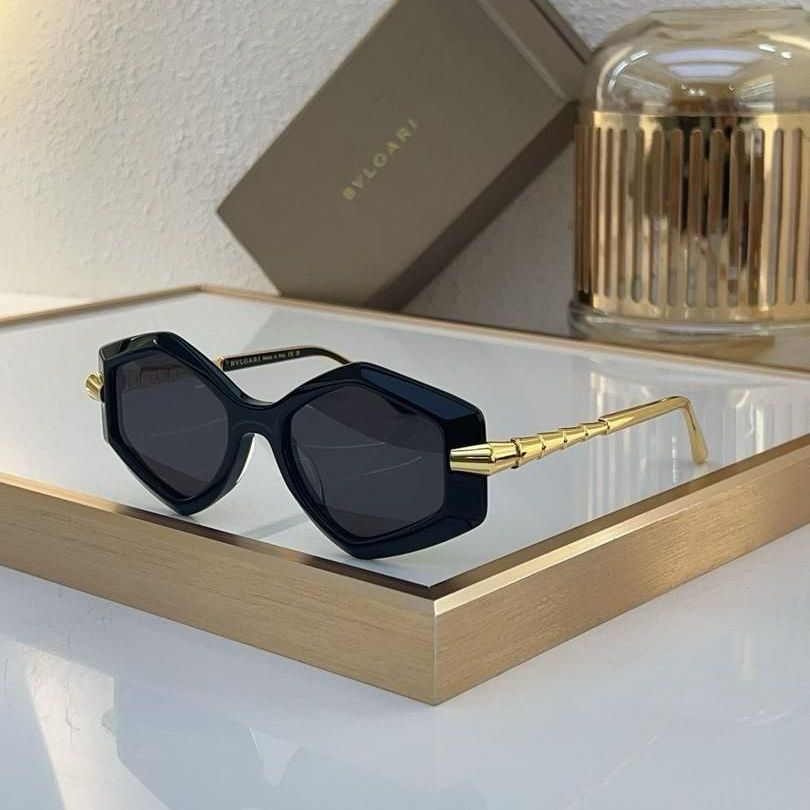 WhatsApp Image 2025-02-20 at 9.37.55 PM Bvlgari Women Premium Sunglass