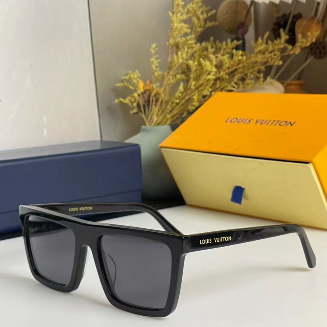 WhatsApp Image 2025-02-20 at 9.59.26 PM Louis Vuitton Men Premium Sunglass