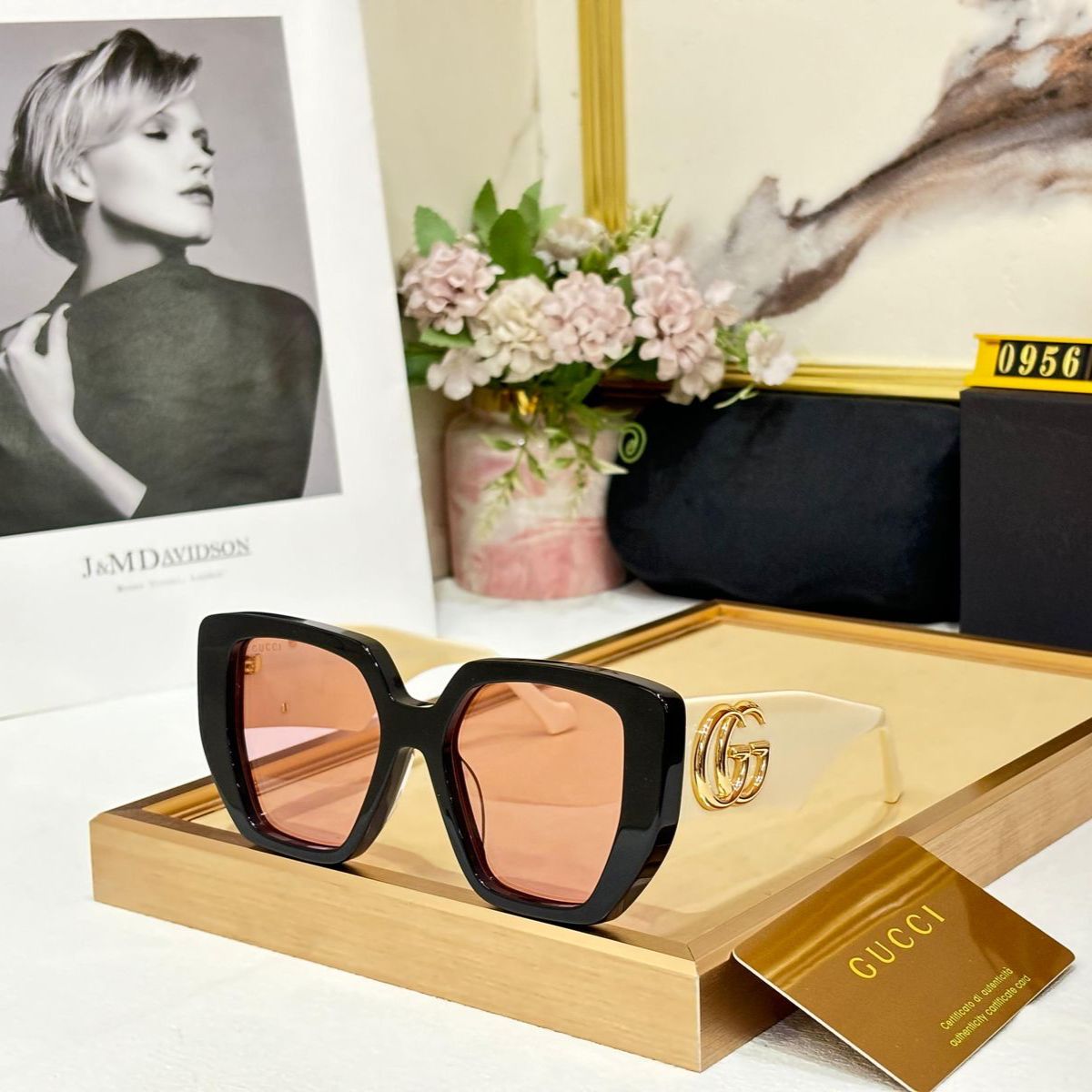 Gucci Women Premium Sunglass