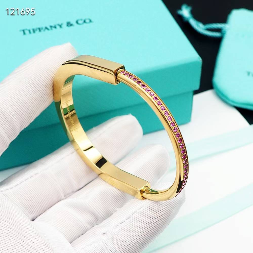 Tiffany & Co Lock Rose Edittion Golden Bracelet