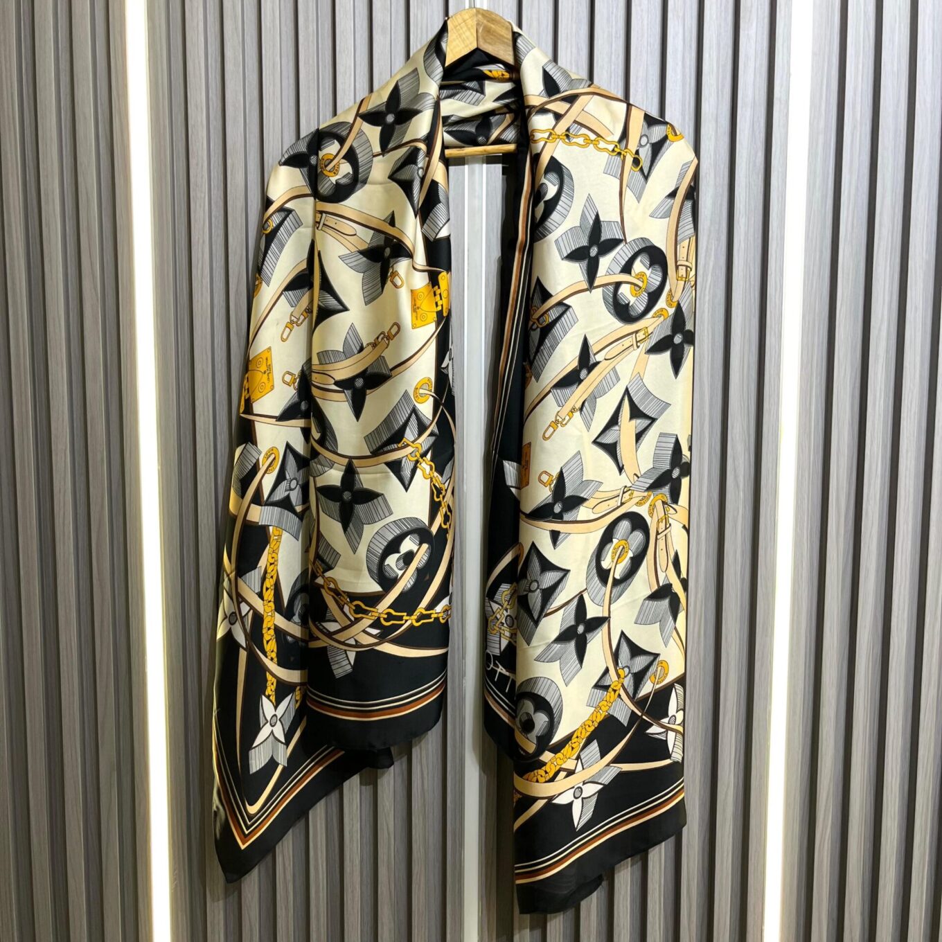 WhatsApp Image 2025-03-29 at 3.41.41 PM Louis Vuitton Silk Stole