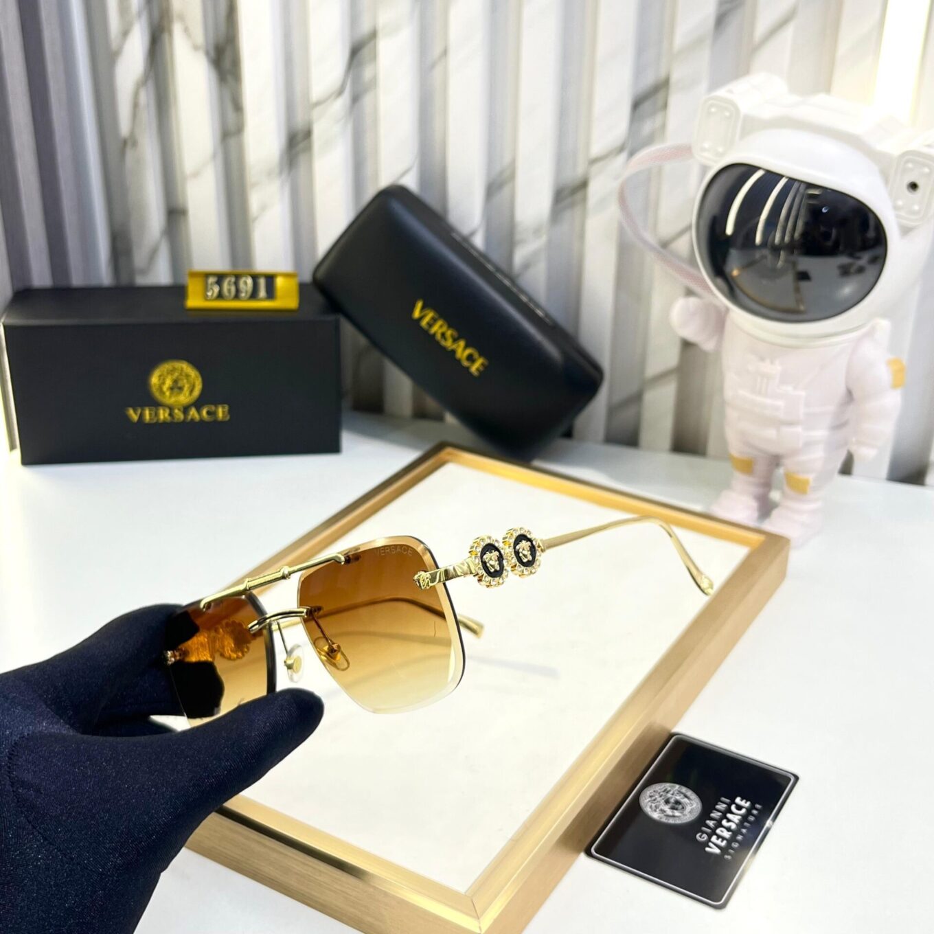 Versace Unisex Sunglass