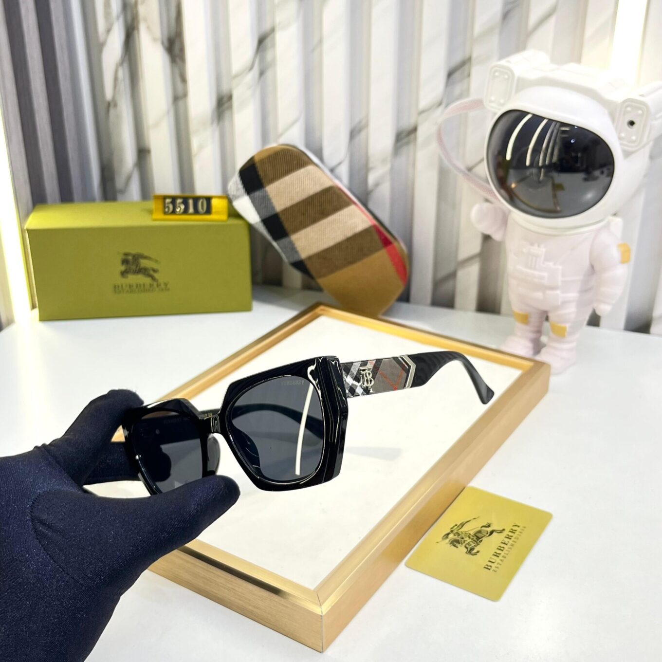 Burberry Sunglass For Women