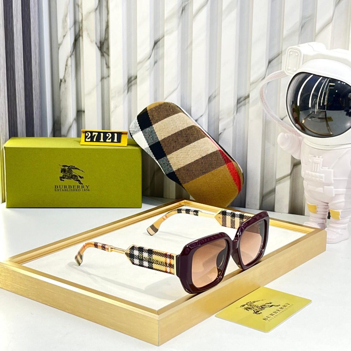 Burberry Sunglass For Women