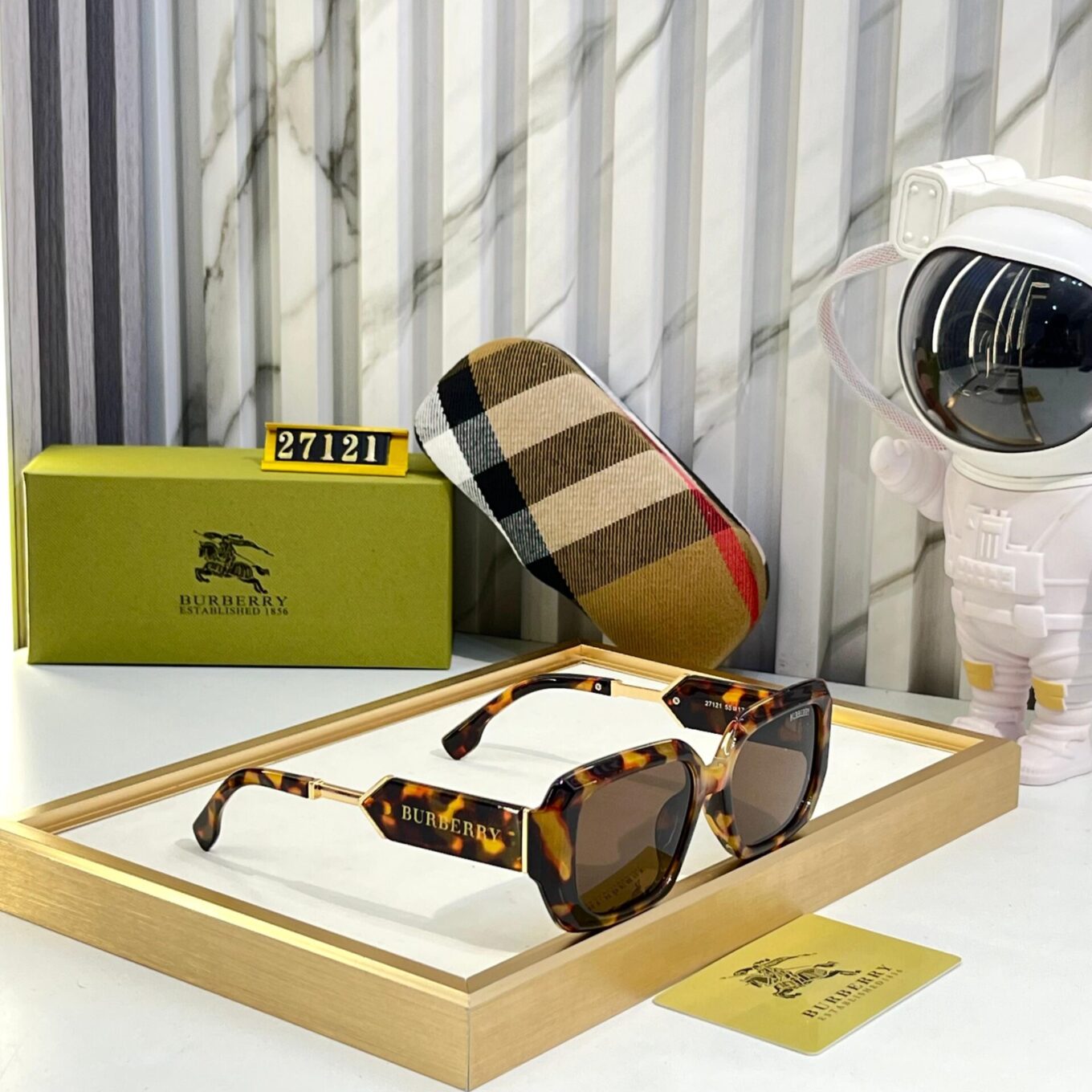 Burberry Sunglass For Women