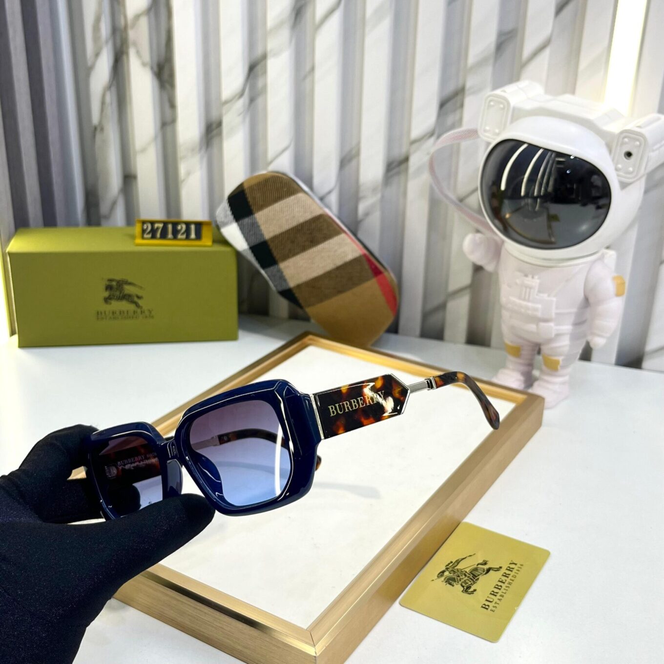 Burberry Sunglass For Women